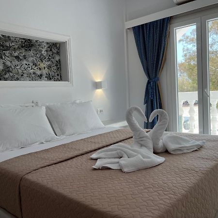 3 Bedroom House Included Free Car Rental Періса Екстер'єр фото